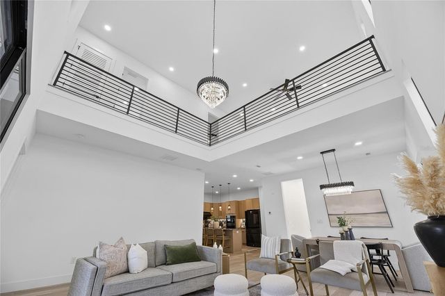 2335 OAK TERRACE, Sarasota, FL 34231