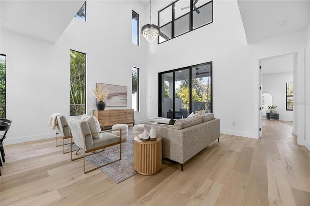 2335 OAK TERRACE, Sarasota, FL 34231