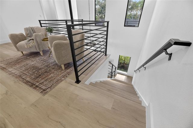 2335 OAK TERRACE, Sarasota, FL 34231