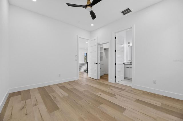 2335 OAK TERRACE, Sarasota, FL 34231