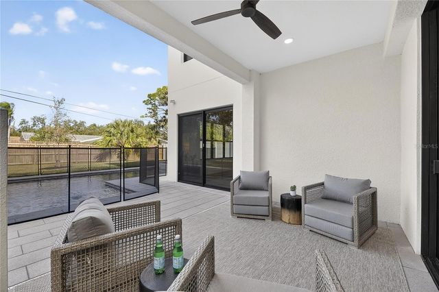 2335 OAK TERRACE, Sarasota, FL 34231