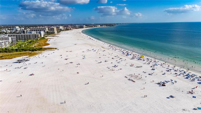 2335 OAK TERRACE, Sarasota, FL 34231