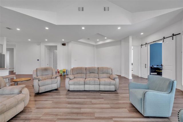 6038 Leeward Island Drive, Conroe, TX 77304