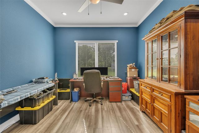6038 Leeward Island Drive, Conroe, TX 77304