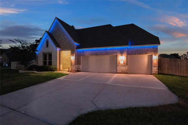 6038 Leeward Island Drive, Conroe, TX 77304