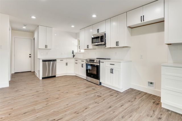 13349 Belfield Drive, Farmers Branch, TX 75234