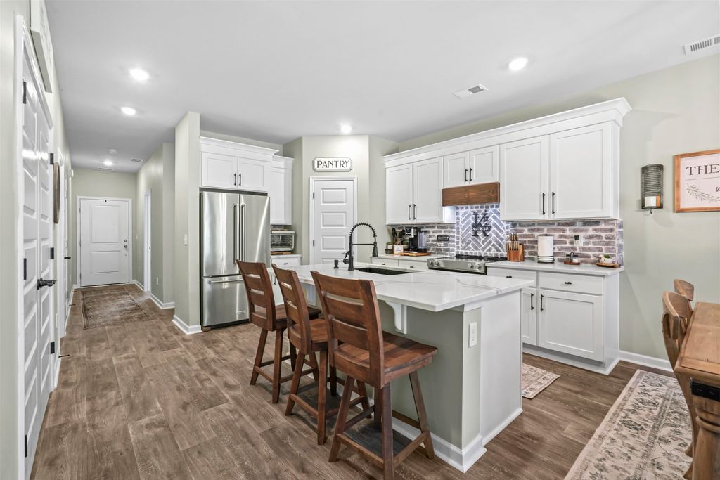 2081 Victory Way, Myrtle Beach, SC 29579 — photo 2