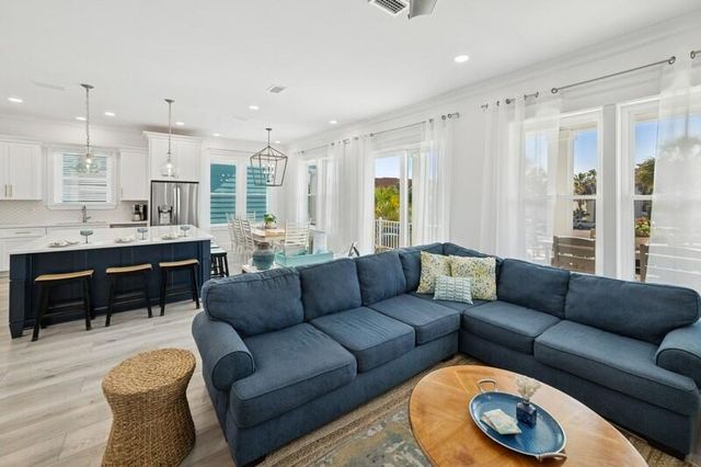 1478 Seaside Circle, Navarre, FL 32566