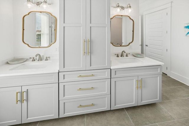 1478 Seaside Circle, Navarre, FL 32566