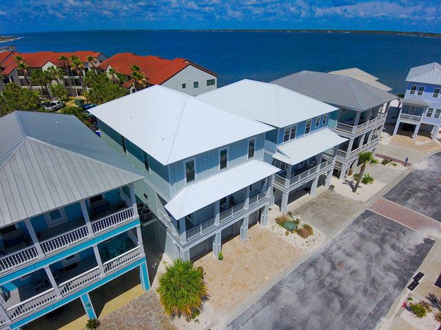 1478 Seaside Circle, Navarre, FL 32566