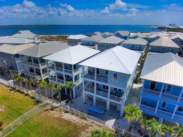 1478 Seaside Circle, Navarre, FL 32566