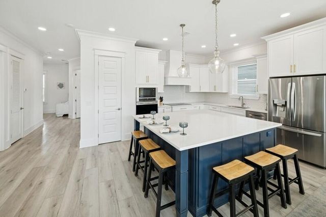 1478 Seaside Circle, Navarre, FL 32566