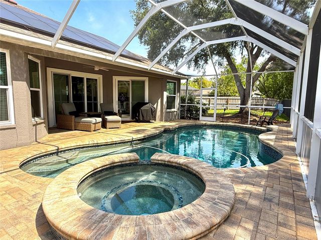 10501 ROCHESTER WAY, Tampa, FL 33626
