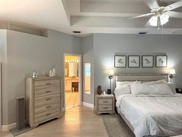 10501 ROCHESTER WAY, Tampa, FL 33626