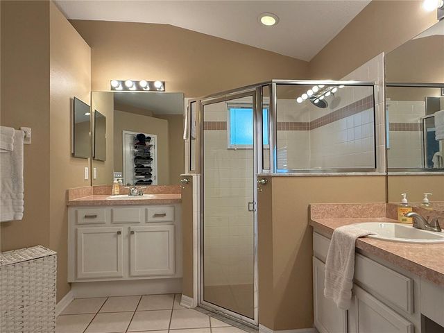 10501 ROCHESTER WAY, Tampa, FL 33626