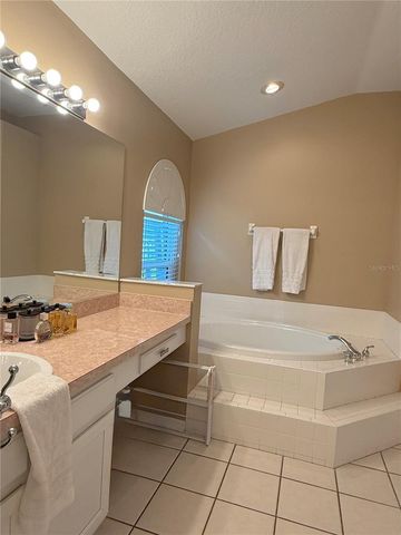10501 ROCHESTER WAY, Tampa, FL 33626