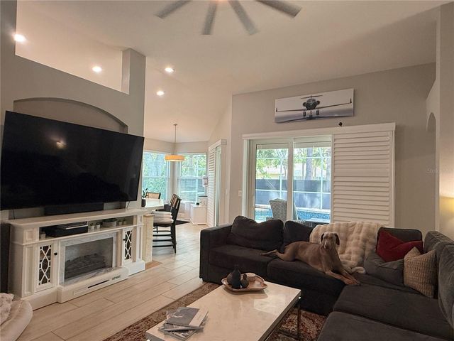 10501 ROCHESTER WAY, Tampa, FL 33626