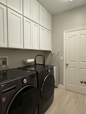 10501 ROCHESTER WAY, Tampa, FL 33626