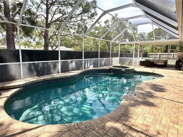 10501 ROCHESTER WAY, Tampa, FL 33626