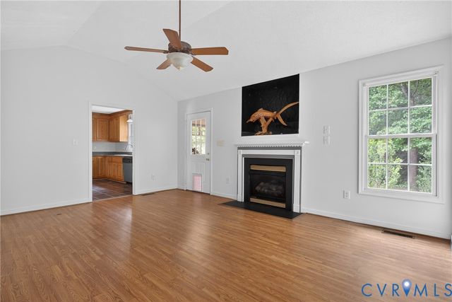 17200 Jolly Rd, Disputanta, VA 23842