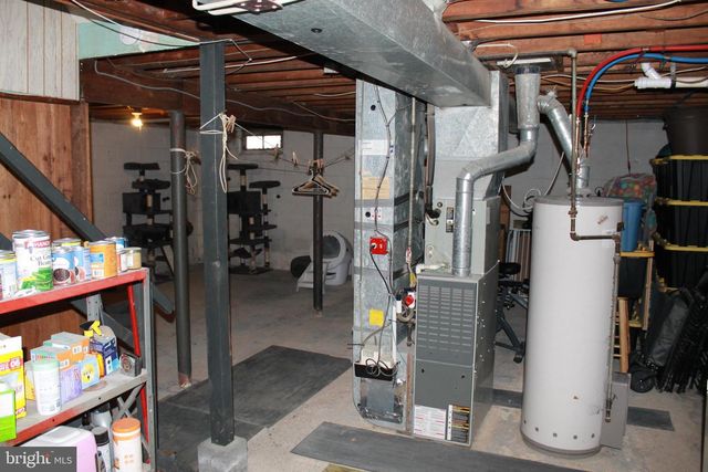 82 CHARLES BOSSERT DR, Bordentown, NJ 08505