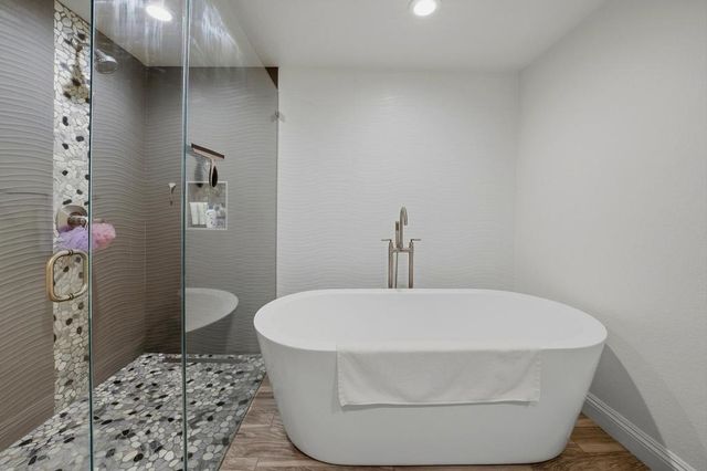 31 Camisa Lane, Palm Desert, CA 92260