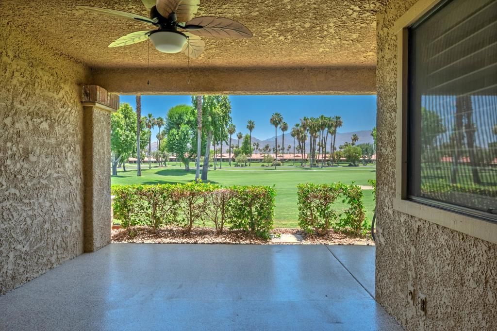 Image 13 of property listing at 31 Camisa Lane, Palm Desert, CA 92260