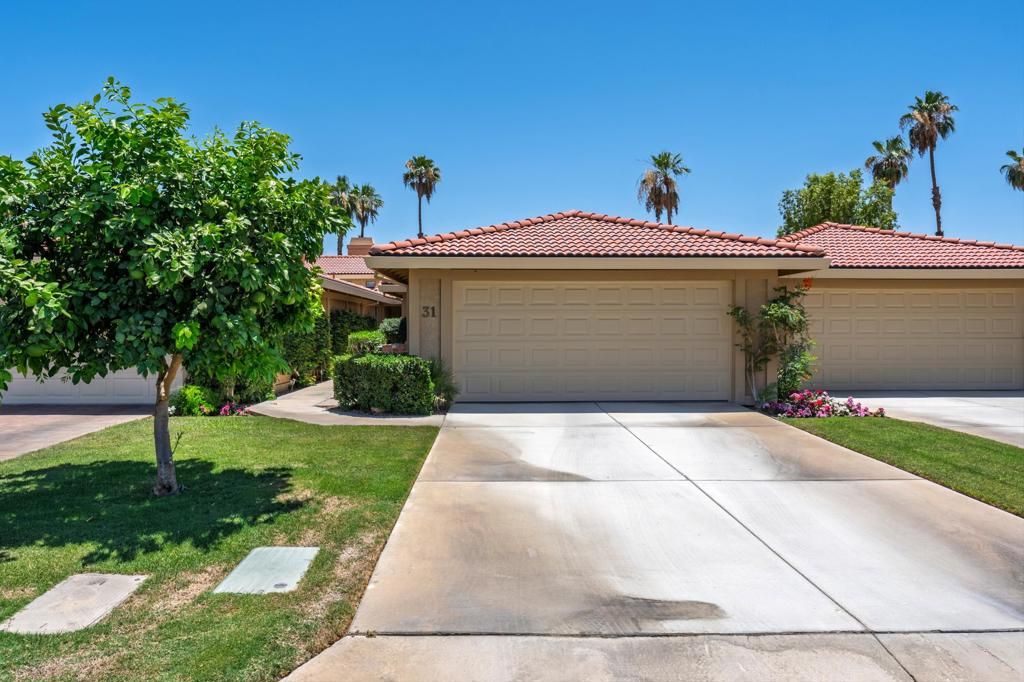Image 28 of property listing at 31 Camisa Lane, Palm Desert, CA 92260