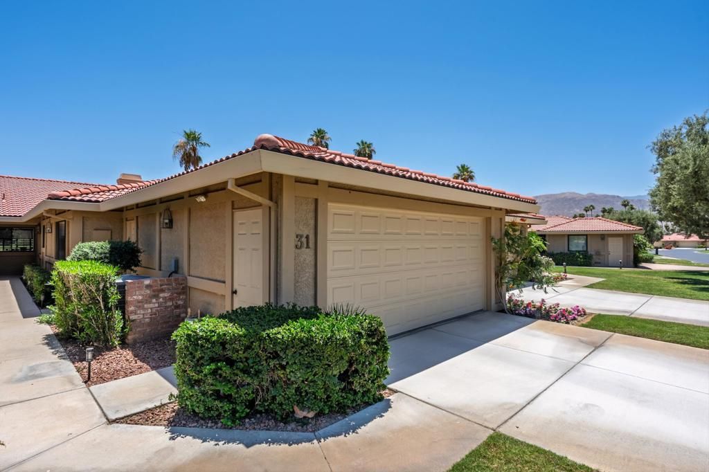 Image 31 of property listing at 31 Camisa Lane, Palm Desert, CA 92260