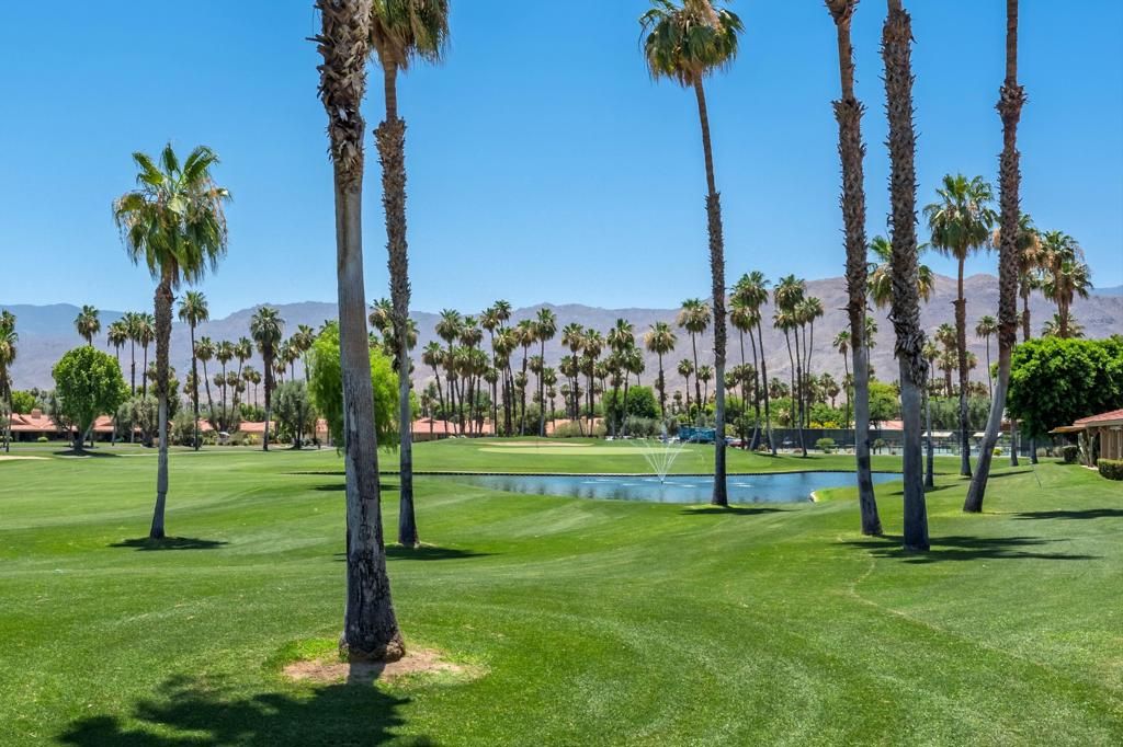 Image 7 of property listing at 31 Camisa Lane, Palm Desert, CA 92260