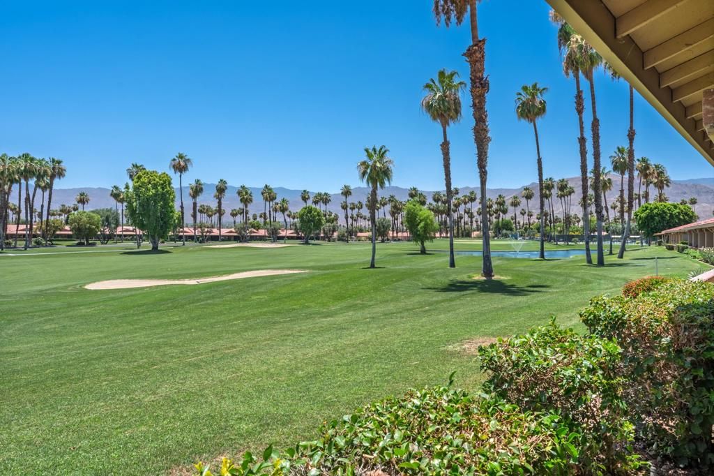 Image 8 of property listing at 31 Camisa Lane, Palm Desert, CA 92260