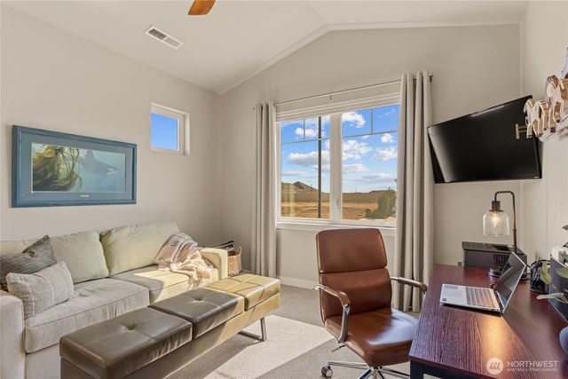 905 N M Loop Drive SW, Quincy, WA 98848