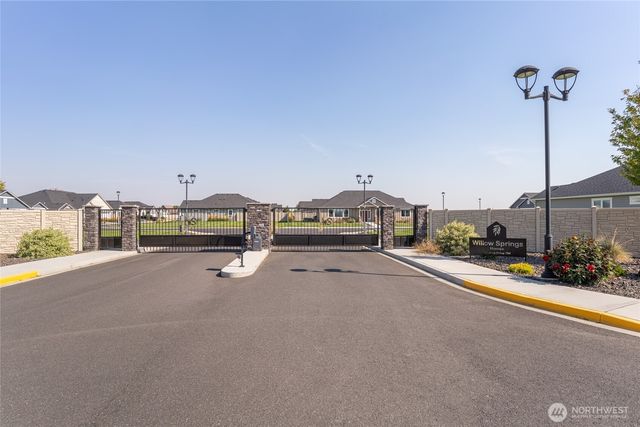 905 N M Loop Drive SW, Quincy, WA 98848