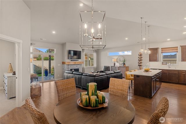 905 N M Loop Drive SW, Quincy, WA 98848