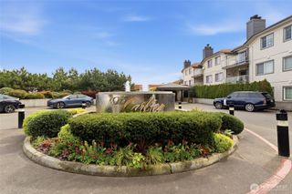 2760 76th Avenue SE #505, Mercer Island, WA 98040