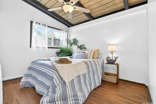 2349 Akalakala Street, Pearl City, HI 96782