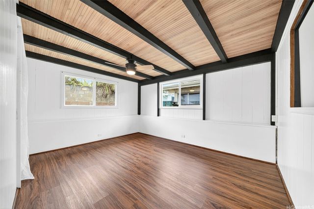 2349 Akalakala Street, Pearl City, HI 96782