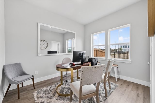 6702 Metro Blvd 2, Houston, TX 77083