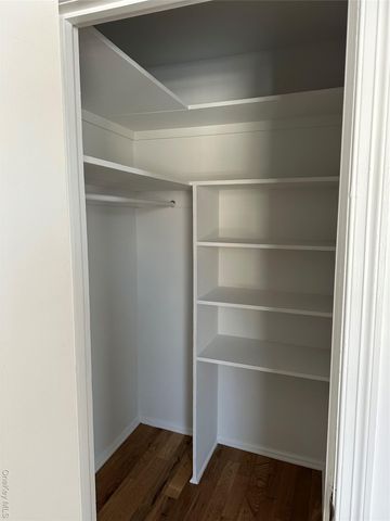 68 Lake Avenue, Tuckahoe, NY 10707