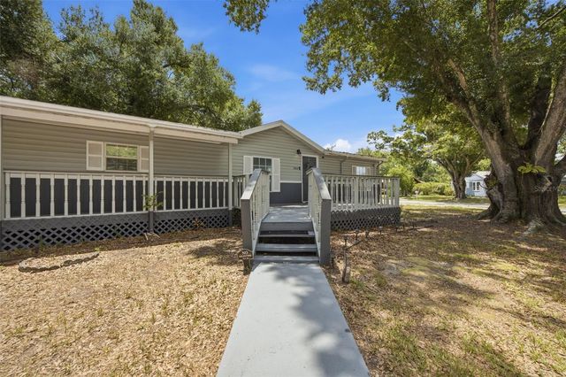 5203 N MENDENHALL DRIVE, Tampa, FL 33603