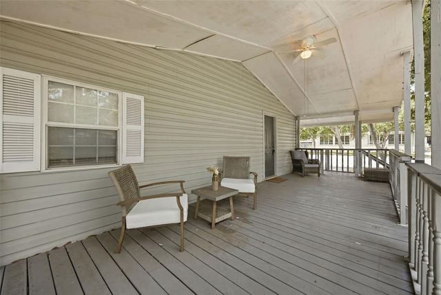 5203 N MENDENHALL DRIVE, Tampa, FL 33603