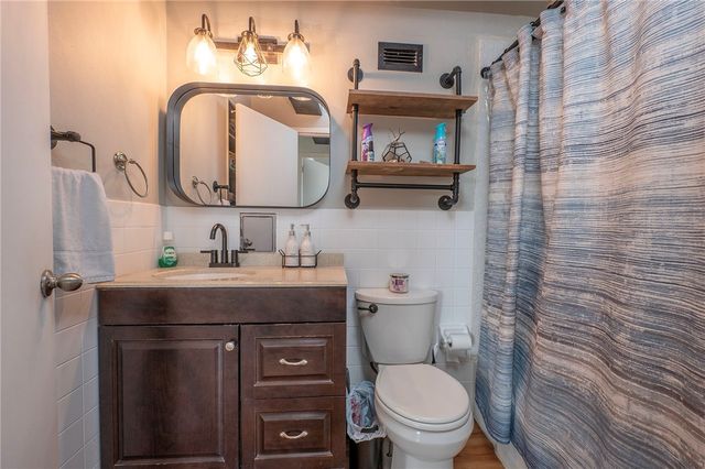 715 S Upper Broadway St, Corpus Christi, TX 78401