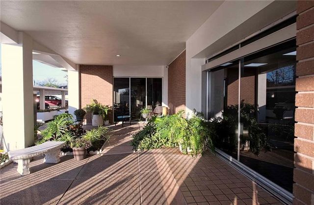 715 S Upper Broadway St, Corpus Christi, TX 78401