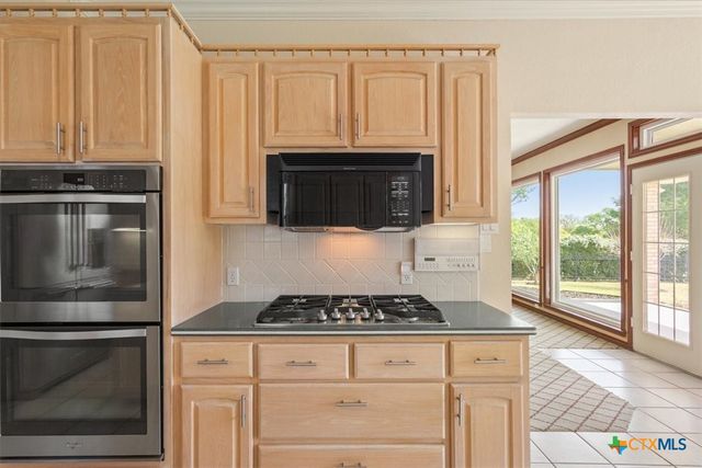 1704 Canyon Springs Drive, Belton, TX 76513