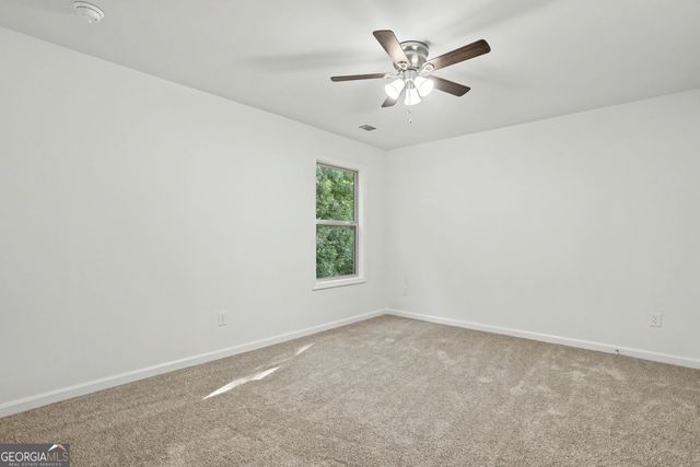 516 Brooks Village Drive, Pendergrass, GA 30567