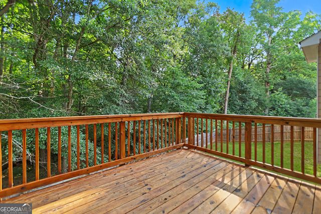 516 Brooks Village Drive, Pendergrass, GA 30567