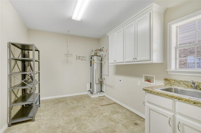 4150 Wagonwheel Road, Bryan, TX 77808