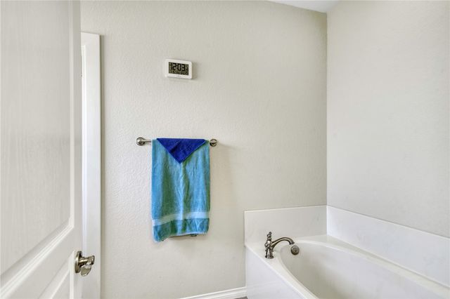 4150 Wagonwheel Road, Bryan, TX 77808