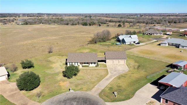 4150 Wagonwheel Road, Bryan, TX 77808