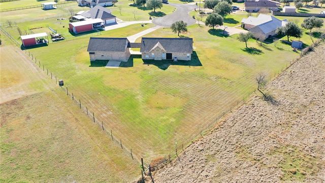 4150 Wagonwheel Road, Bryan, TX 77808